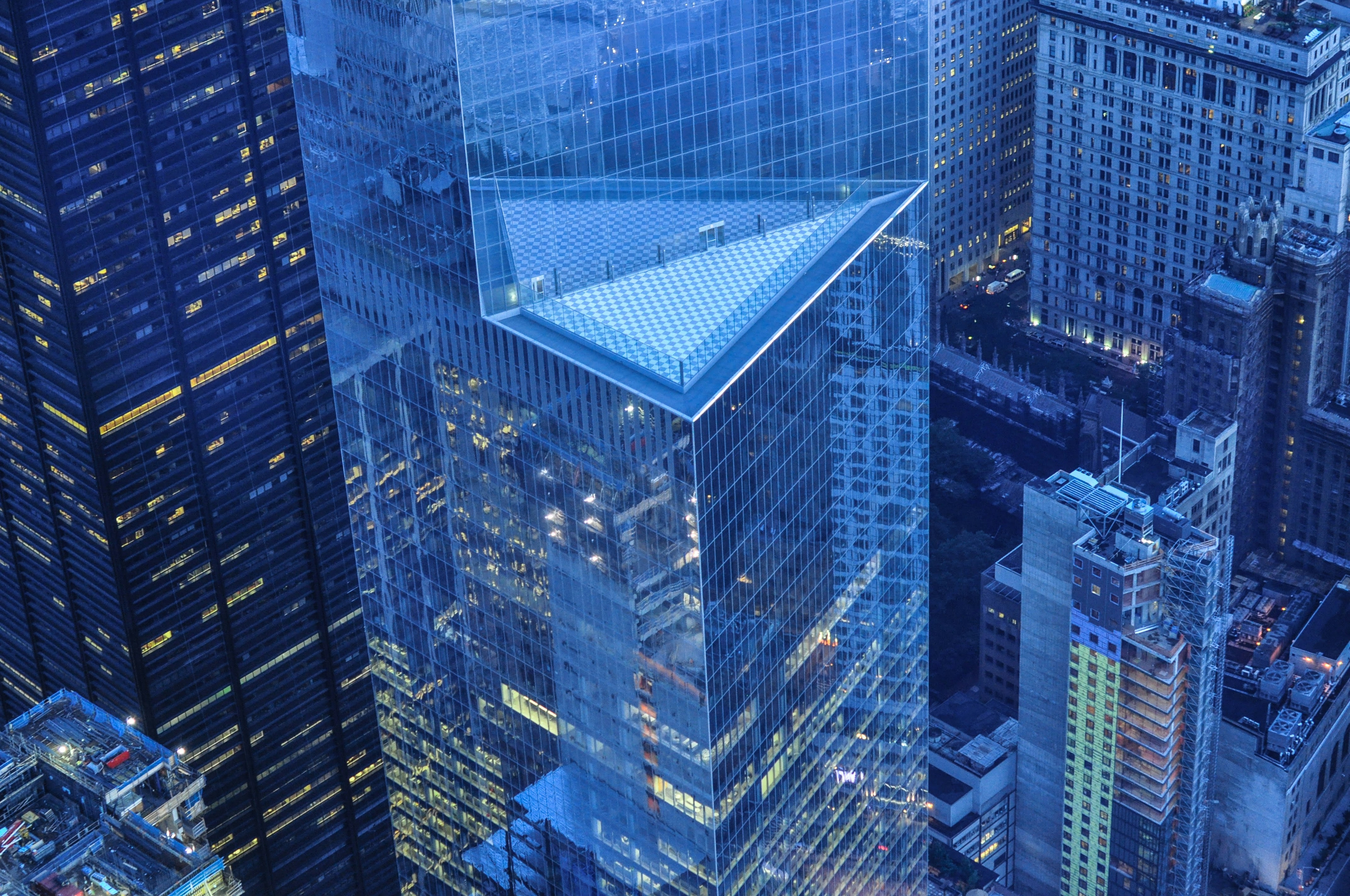 Blockchain in Finance & Business Strategy